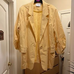 NWOT LUSH YELLOW BLAZER